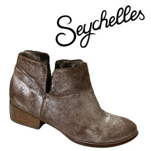 RARE Seychelles Snare Fur-lined Cozy Metallic Shimmer Bootie, Tan, Brown, Silver